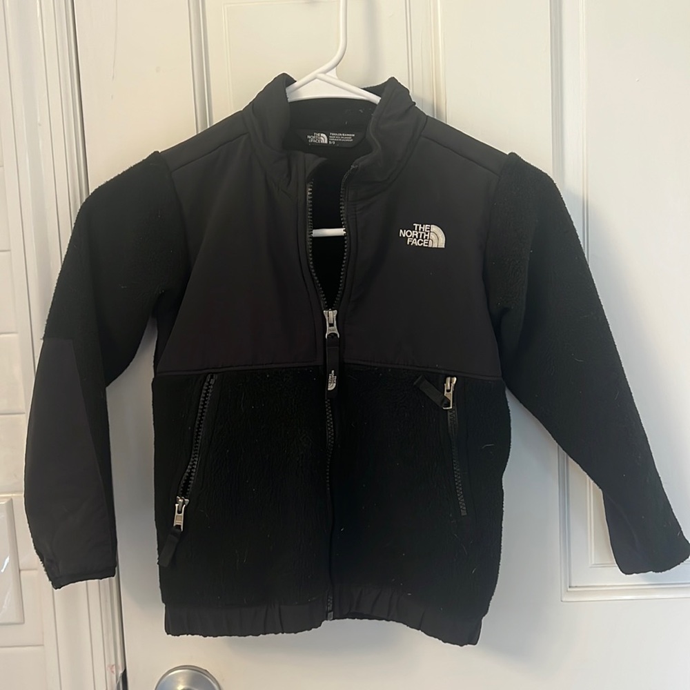 Black North Face Denali Jacket size 5 kids